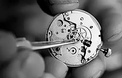 帝舵手表维修（帝舵手表调整日期时卡住的解决方法）